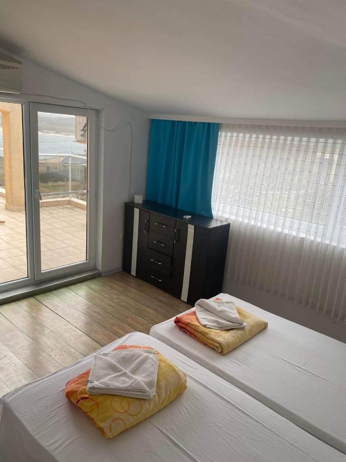 Safo Apartments And Rooms Sozopol Luaran gambar