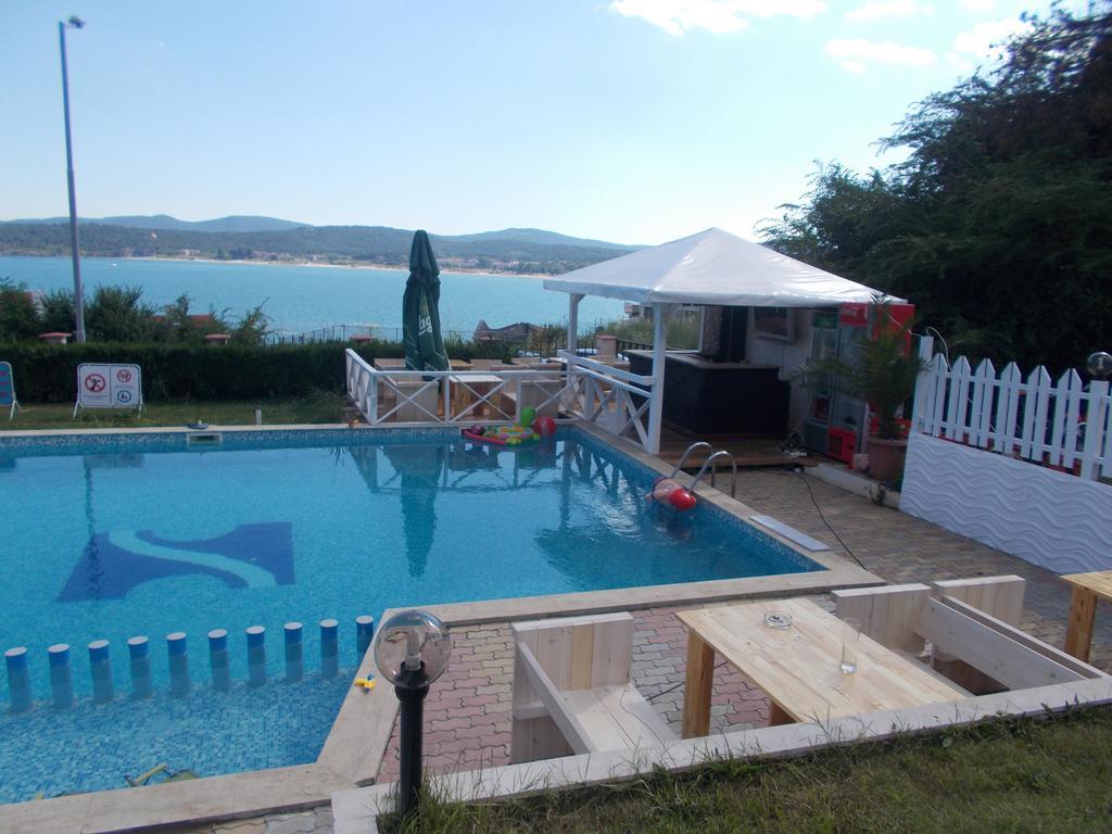 Safo Apartments And Rooms Sozopol Luaran gambar