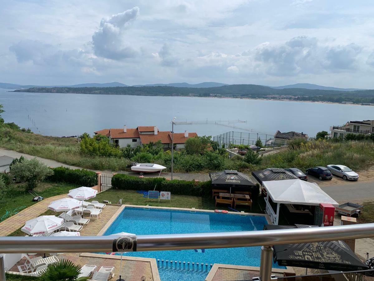 Safo Apartments And Rooms Sozopol Luaran gambar